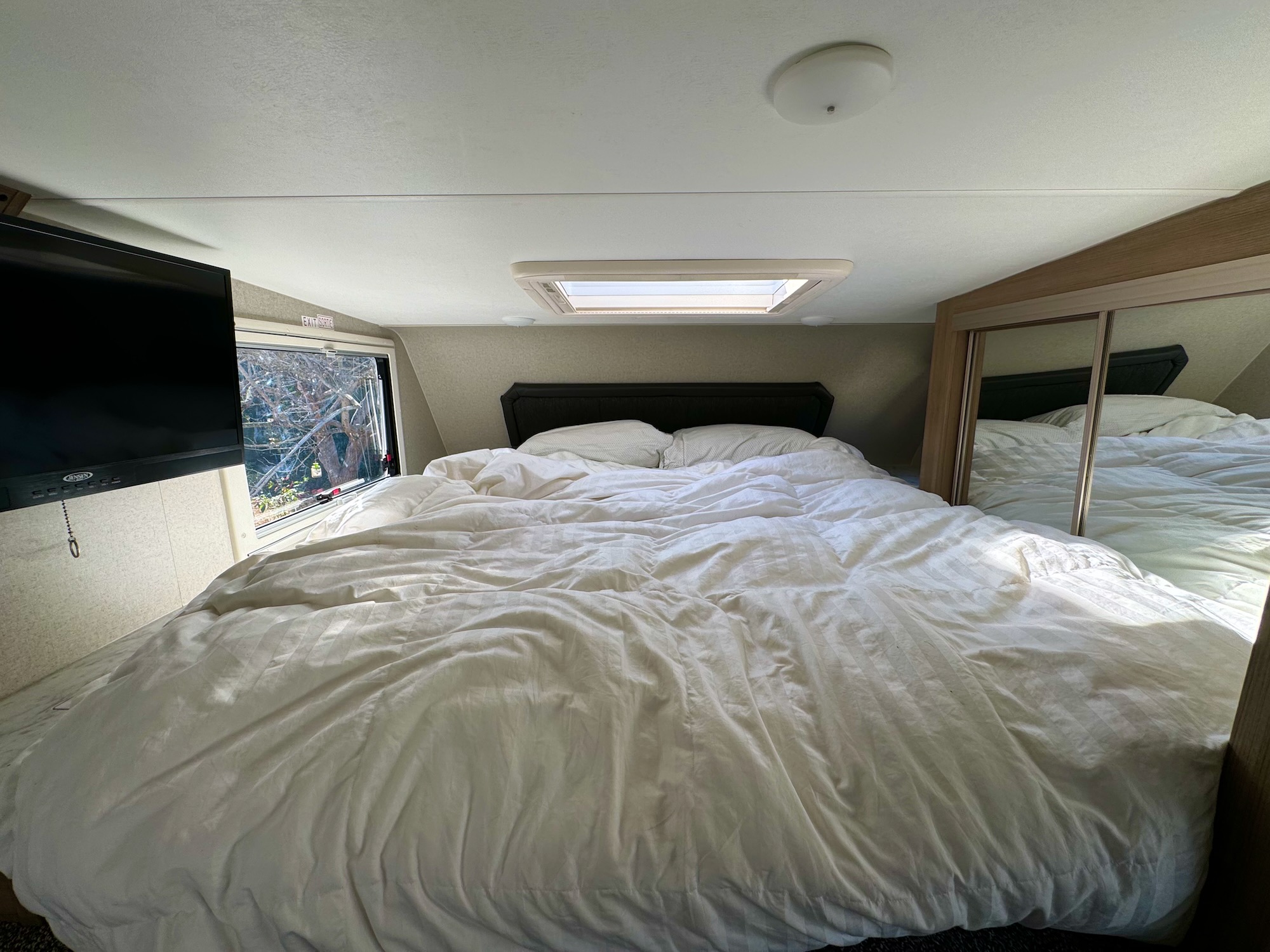 Queen bed